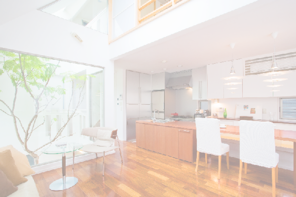 中庭のある狭小住宅